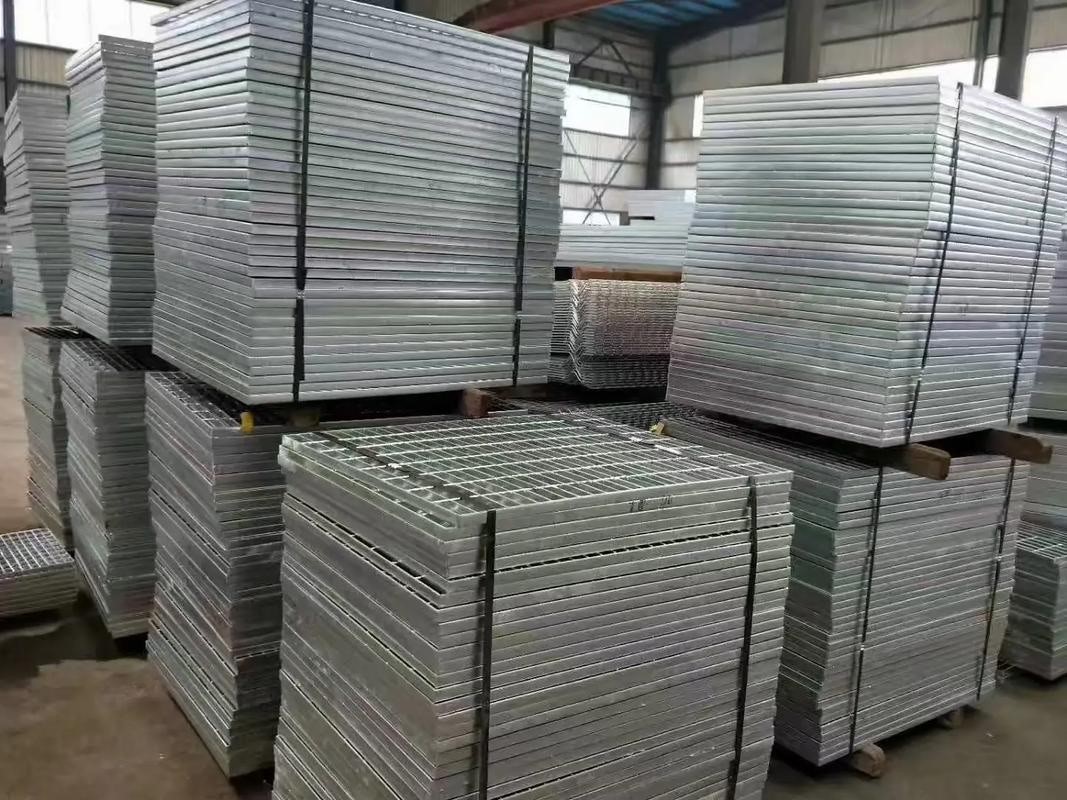 packaged steel grating on wooden pallets ready for export shipment packaged steel grating on wooden pallets ready for export shipment
